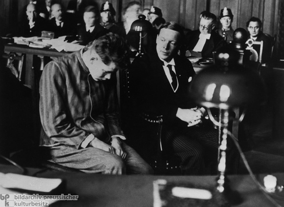 Before the Reich Court in Leipzig: The Defendant Marinus van der Lubbe with his Interpreter (September 24, 1933) 